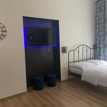 Apartment Mikubo *
