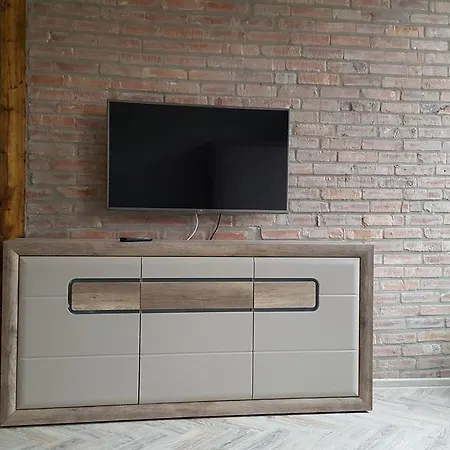 Mikubo Apartmán Vratislav