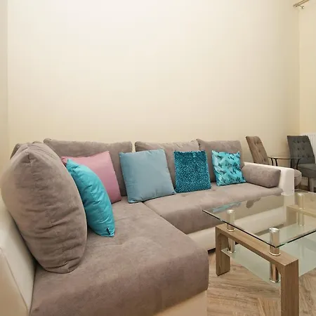 Mikubo Apartmán Vratislav